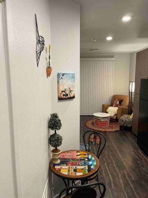 Апартаменты Phx Studio Living Феникс Экстерьер фото